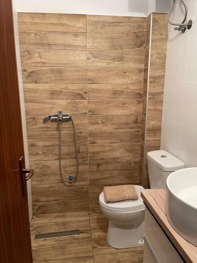 Gl House Apartment Asproválta Ngoại thất bức ảnh